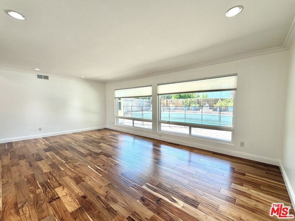 1615 Wellington Place - Photo 31