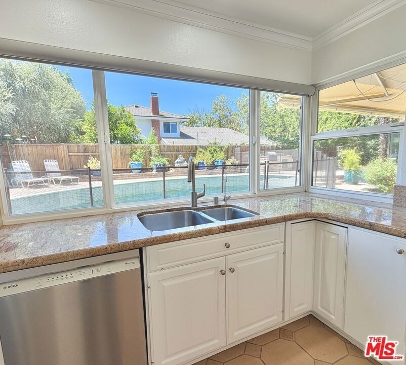 1615 Wellington Place - Photo 11