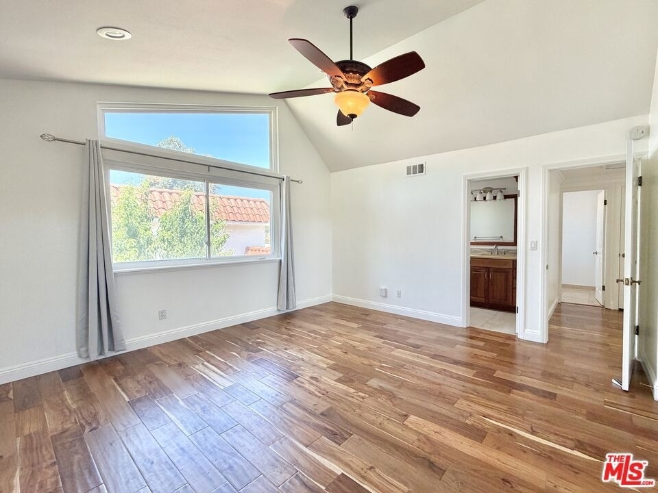 1615 Wellington Place - Photo 29