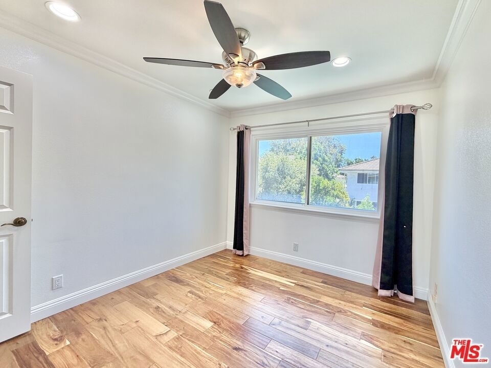 1615 Wellington Place - Photo 26