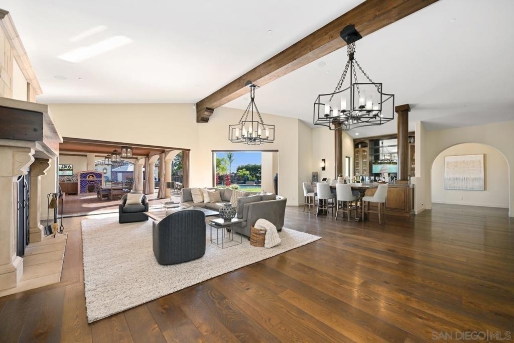 7031 Las Colinas - Photo 8