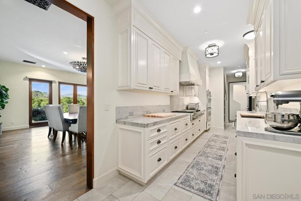 7031 Las Colinas - Photo 15