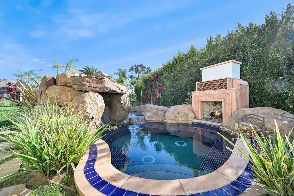 7031 Las Colinas - Photo 26