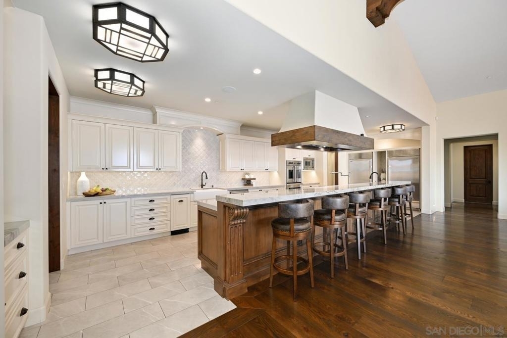 7031 Las Colinas - Photo 12