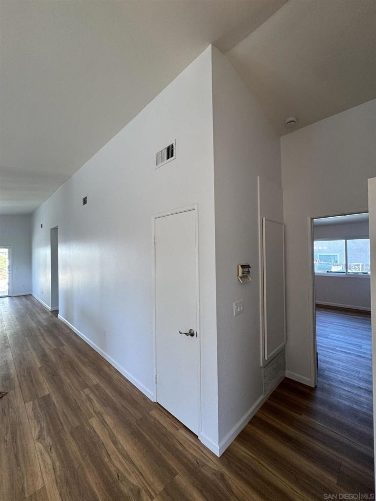 3527 Acworth Ave - Photo 5