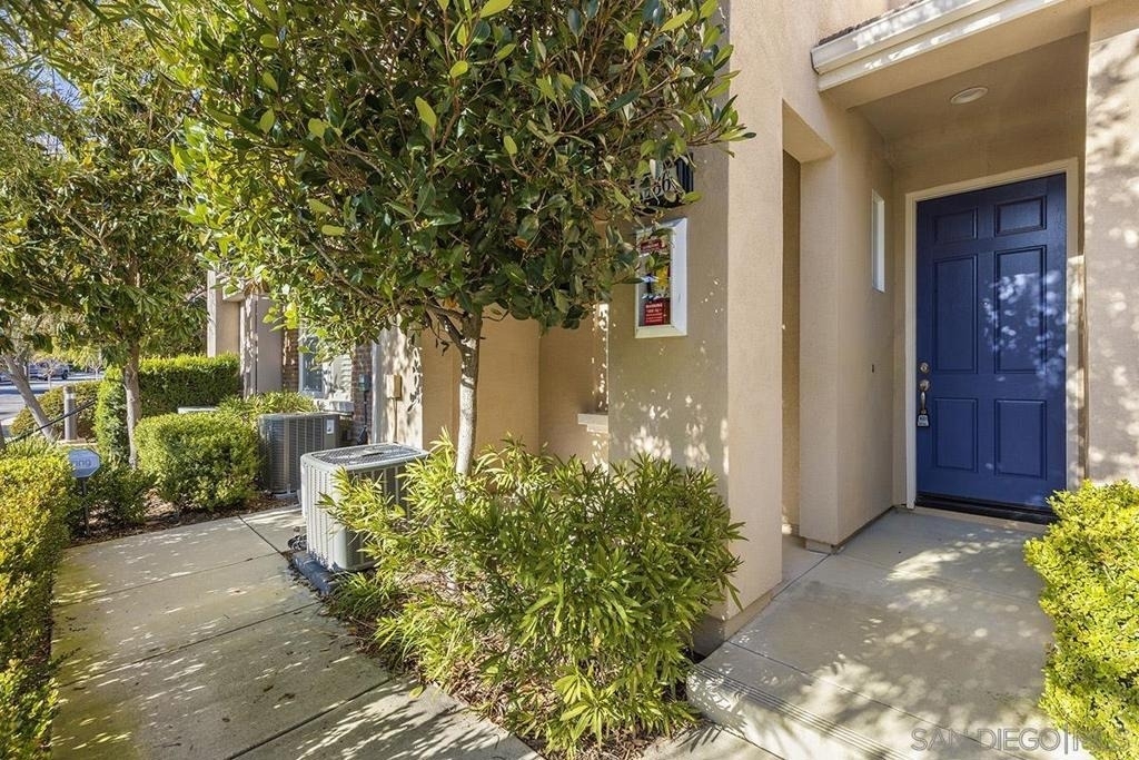 1186 Elfin Forest Rd W - Photo 4