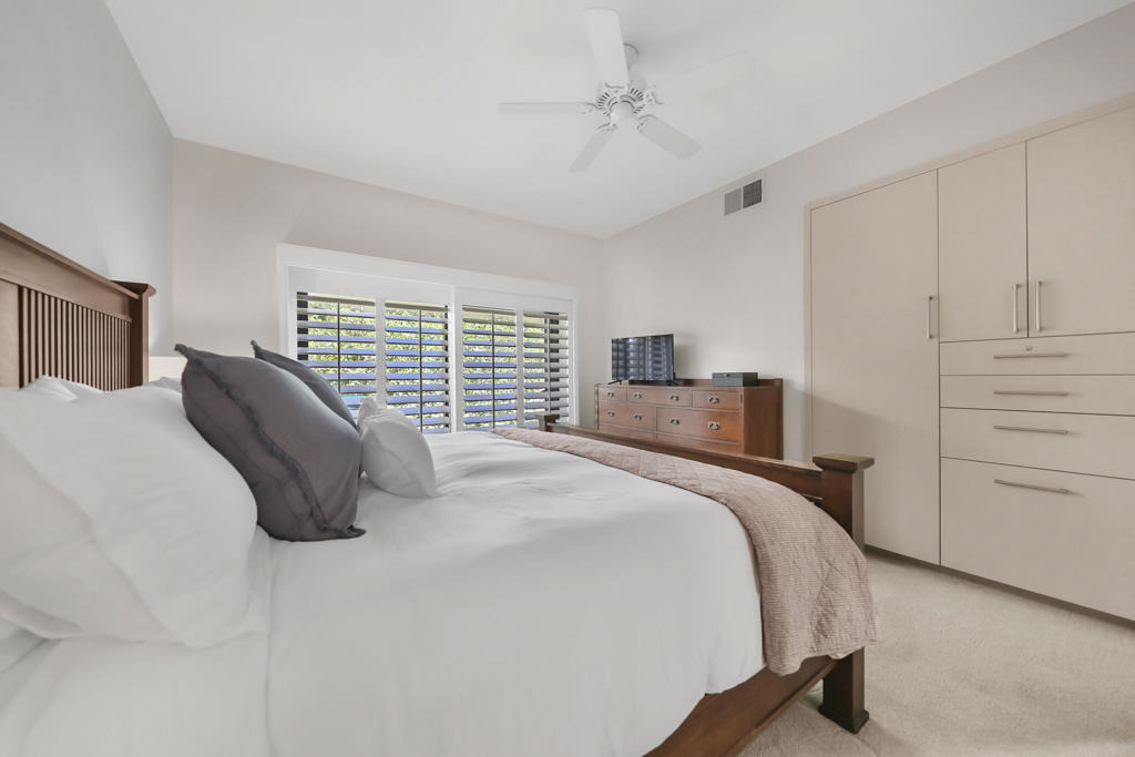 54914 Oaktree - Photo 17