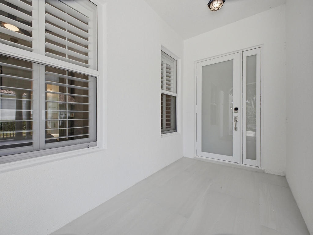 3225 Ushant Court - Photo 5