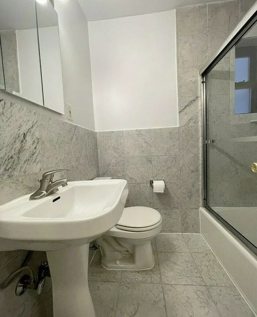 333 East 84th Street - Photo 4