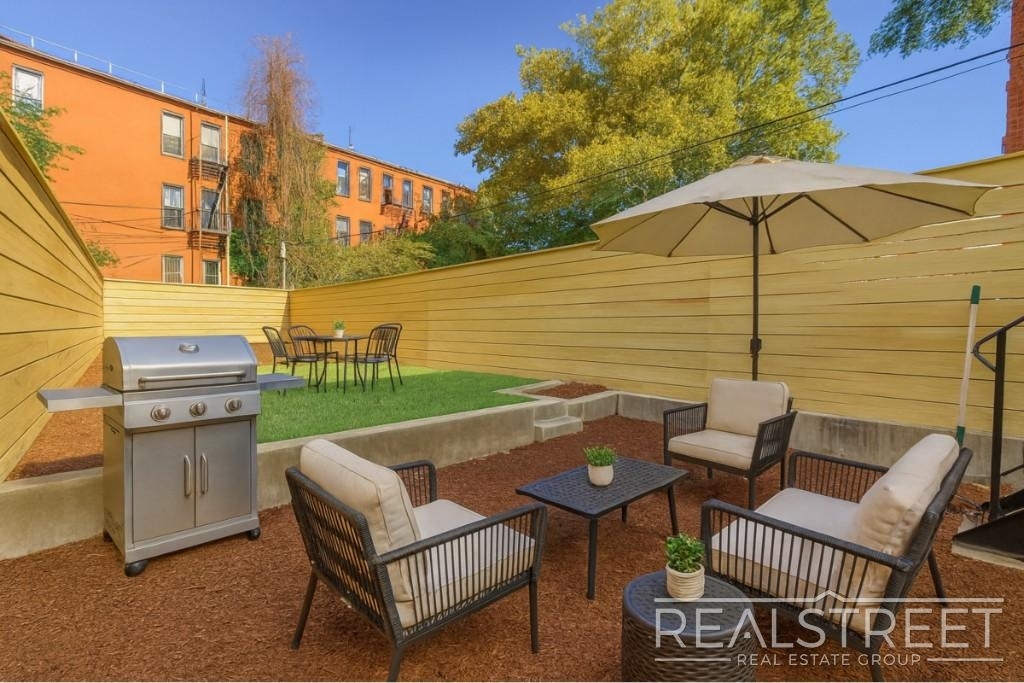 63 Palmetto Street - Photo 16