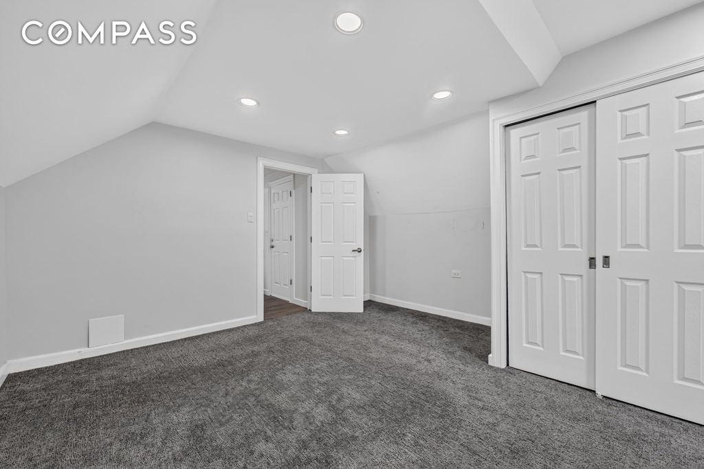 West 263rd Street - Photo 9