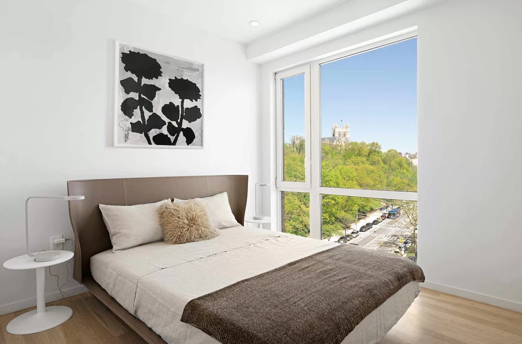 West 135th Street - Photo 3