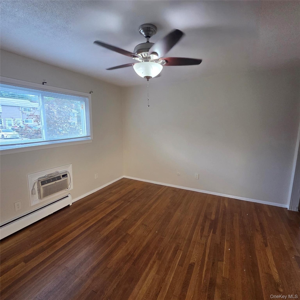 3 Fishkill Glen Drive - Photo 15