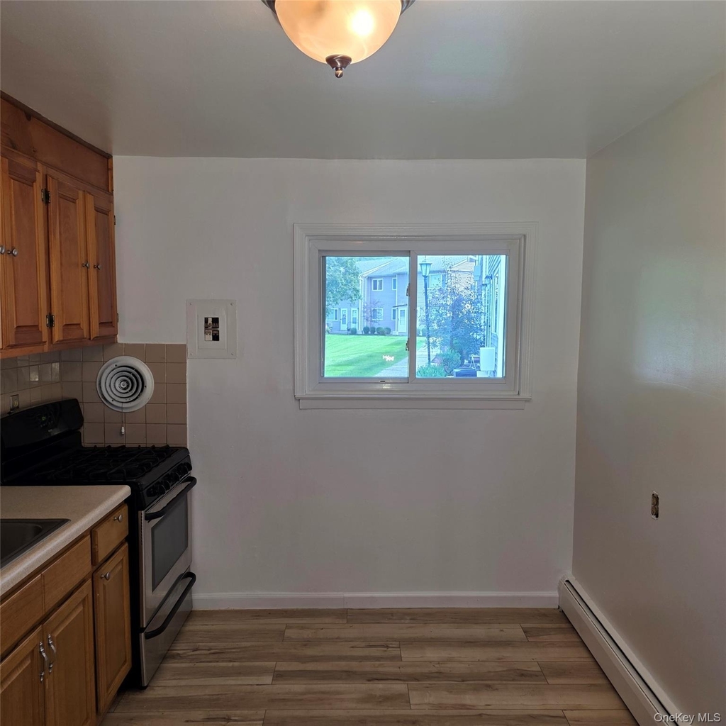 3 Fishkill Glen Drive - Photo 6