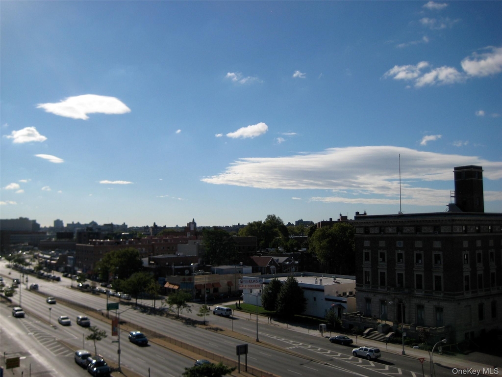 81-15 Queens - Photo 12