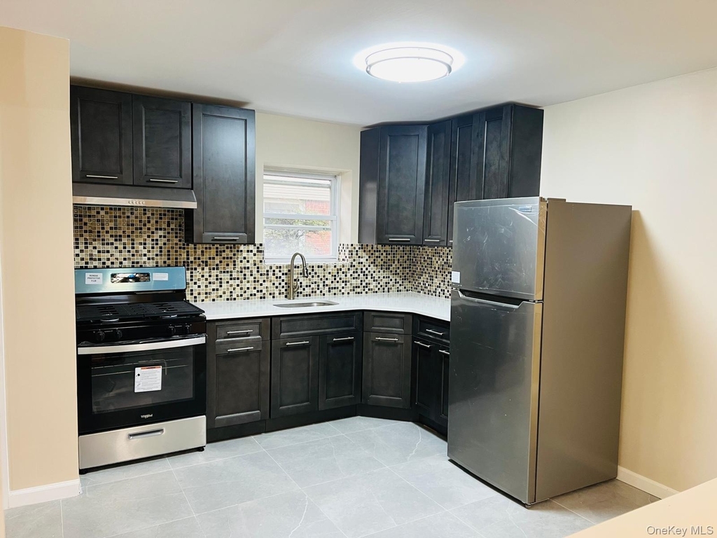 83 Gibson Boulevard - Photo 19