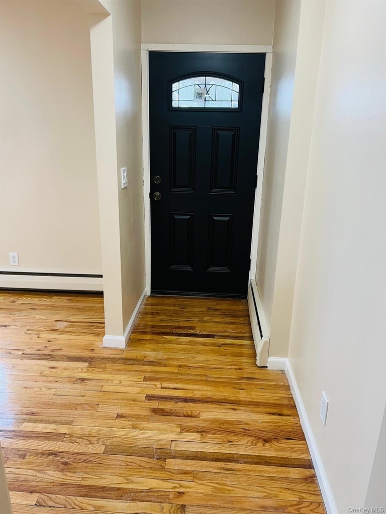 83 Gibson Boulevard - Photo 2