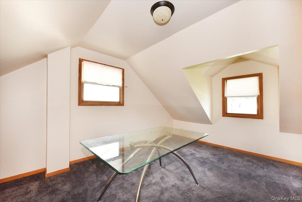 257 Maple Street - Photo 17