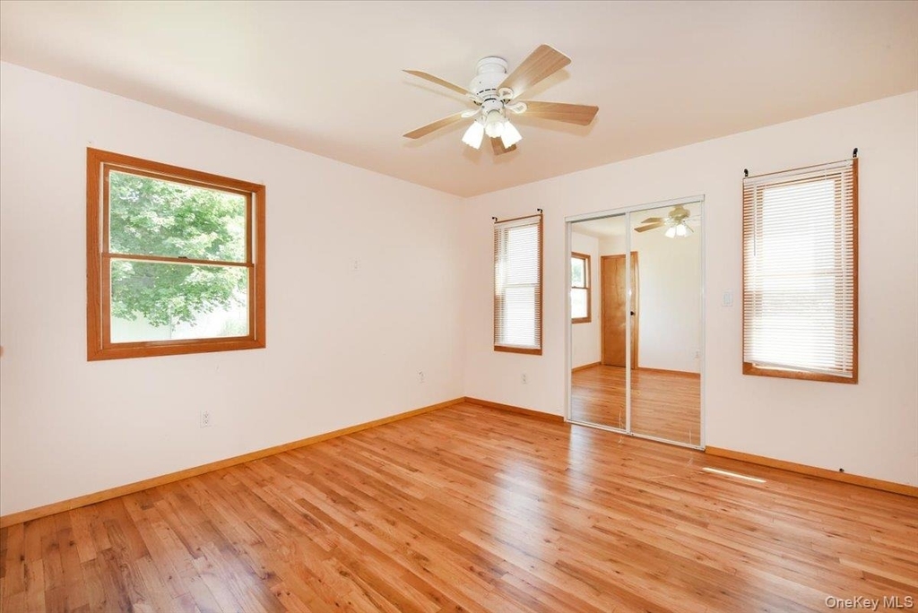 257 Maple Street - Photo 14