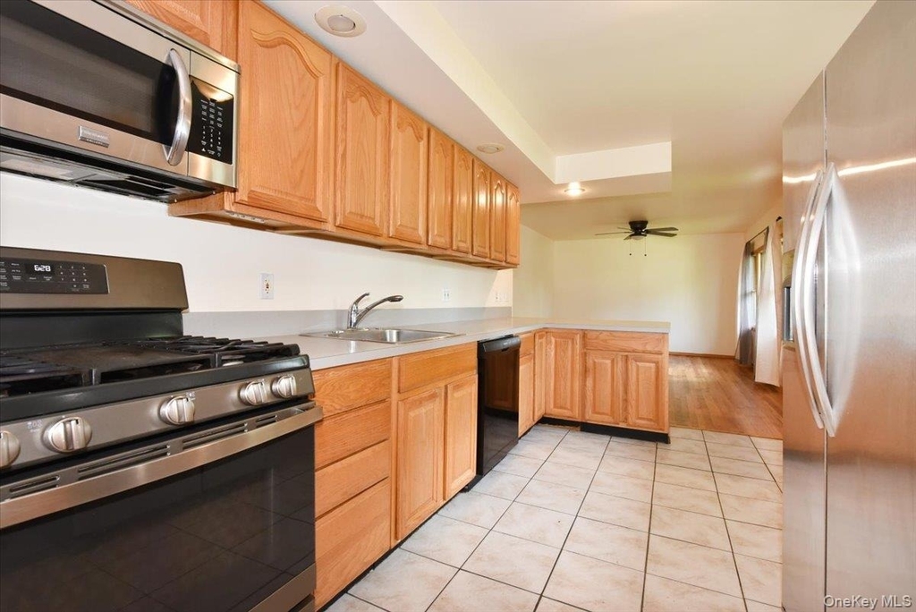 257 Maple Street - Photo 7