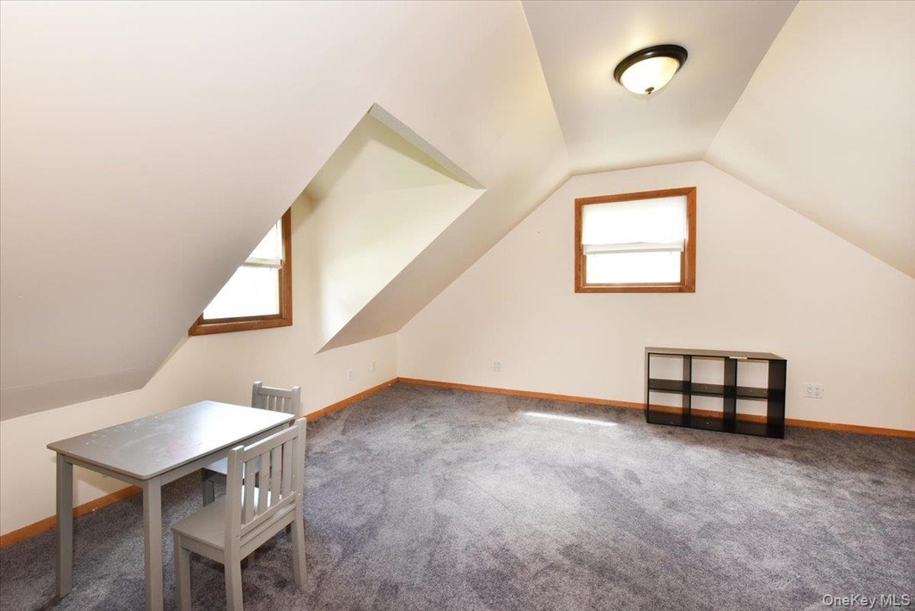 257 Maple Street - Photo 19