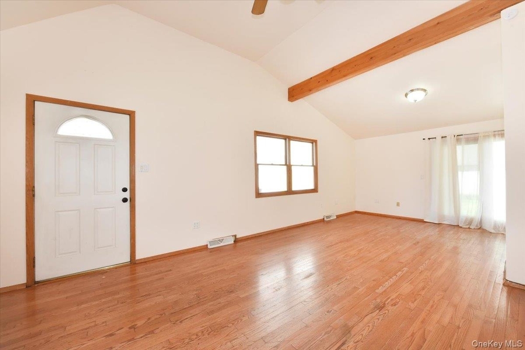 257 Maple Street - Photo 13