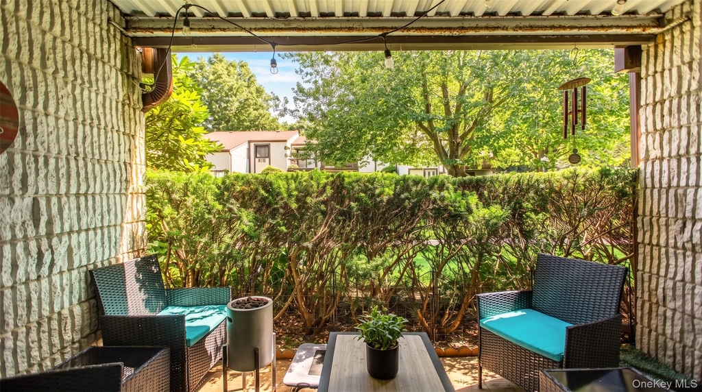 81 Richmond Boulevard - Photo 8
