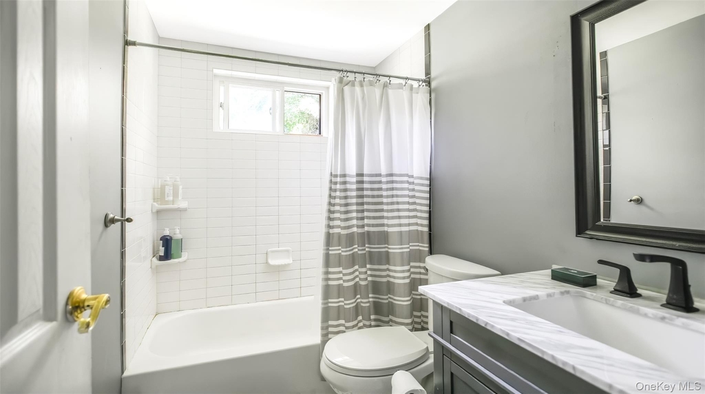 81 Richmond Boulevard - Photo 7