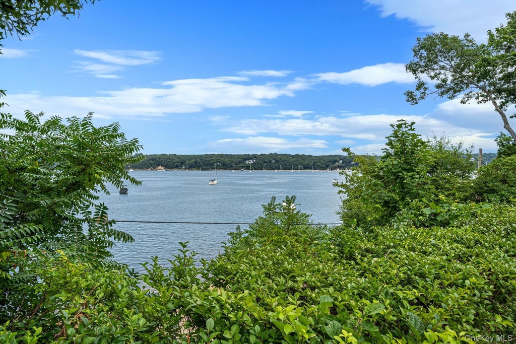 27 Walnut Avenue - Photo 23