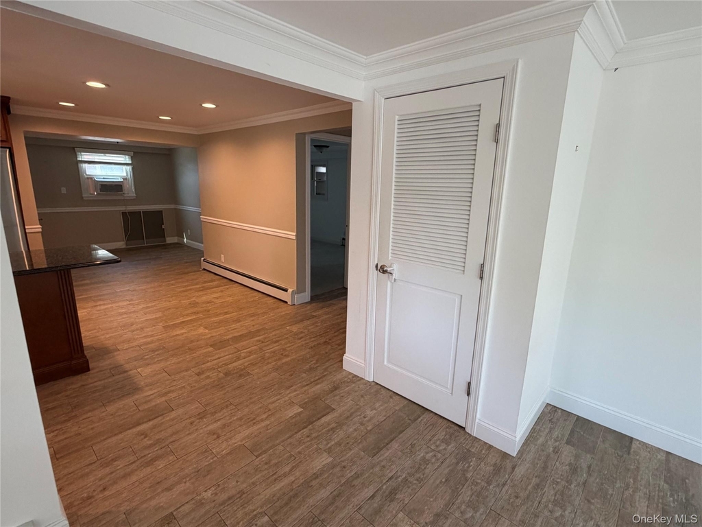 35 Trenton Avenue - Photo 8