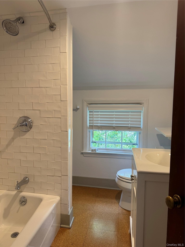 21 Elm Street - Photo 13