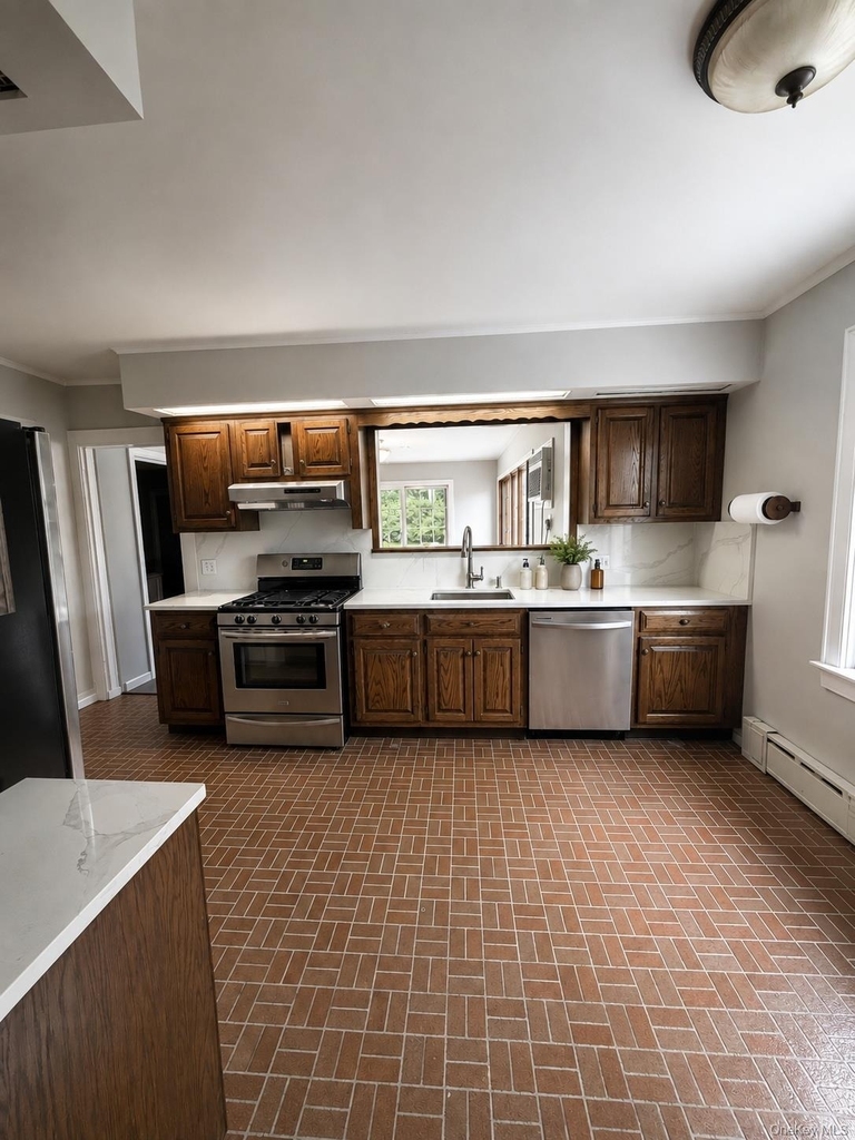 2100 Hillside Avenue - Photo 5