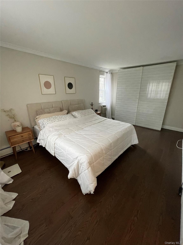 4 Consulate Drive - Photo 6