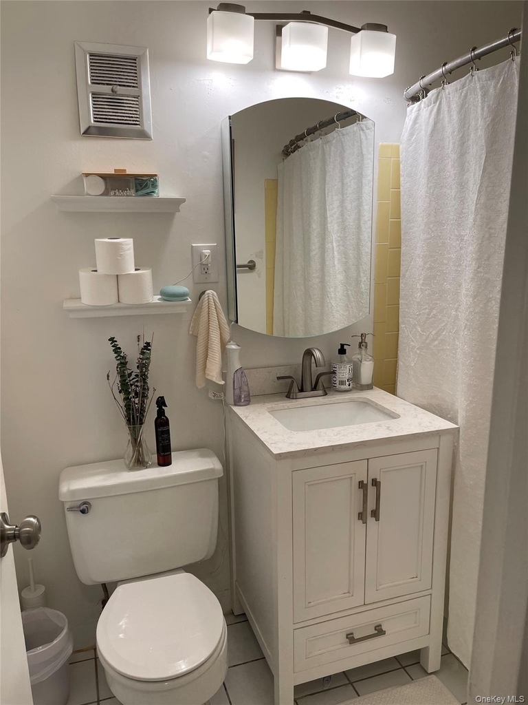 4 Consulate Drive - Photo 10