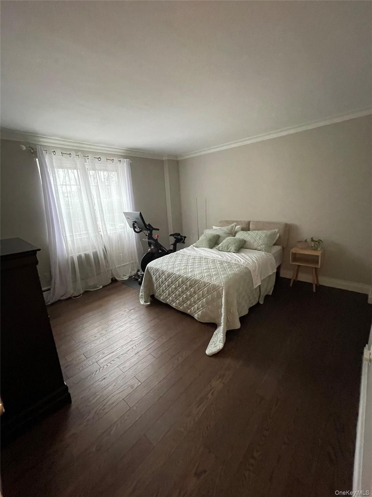 4 Consulate Drive - Photo 9
