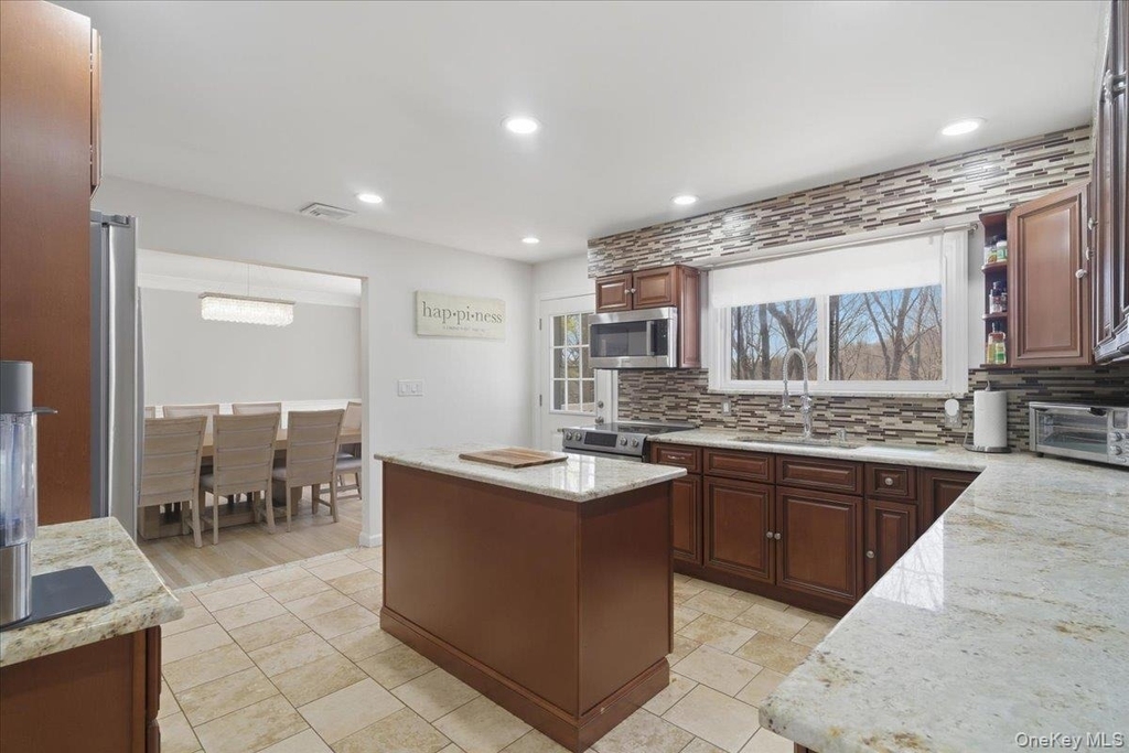 263 Oyster Bay Road - Photo 10