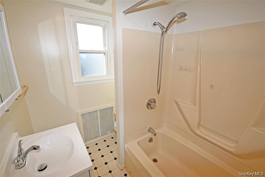 1047 N 7th Street - Photo 10