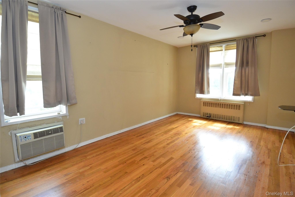 14 Westview Avenue - Photo 10
