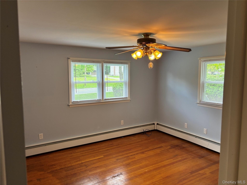 239 Vineyard Avenue - Photo 15