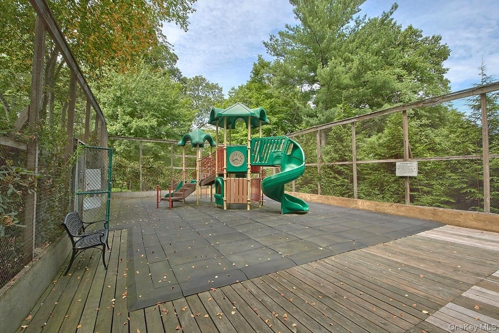 1103 Regent Drive - Photo 30