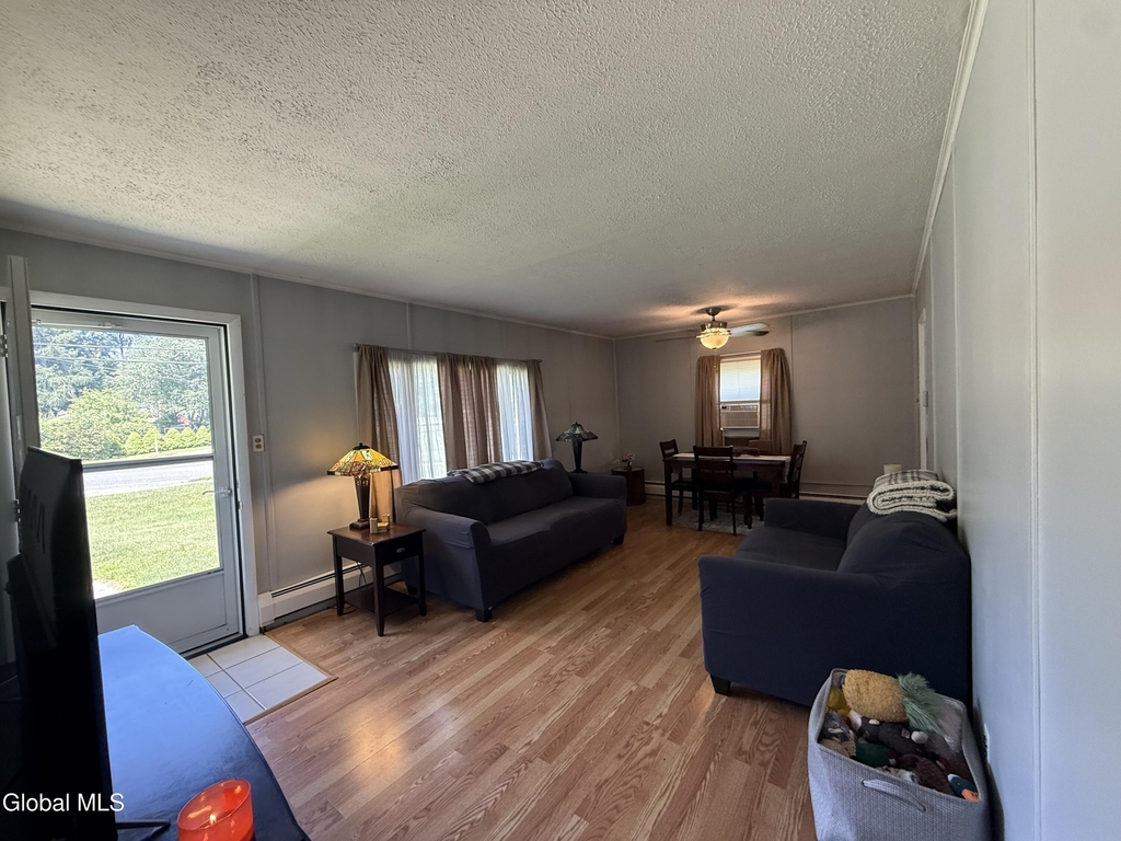 72 Lincoln Avenue - Photo 1