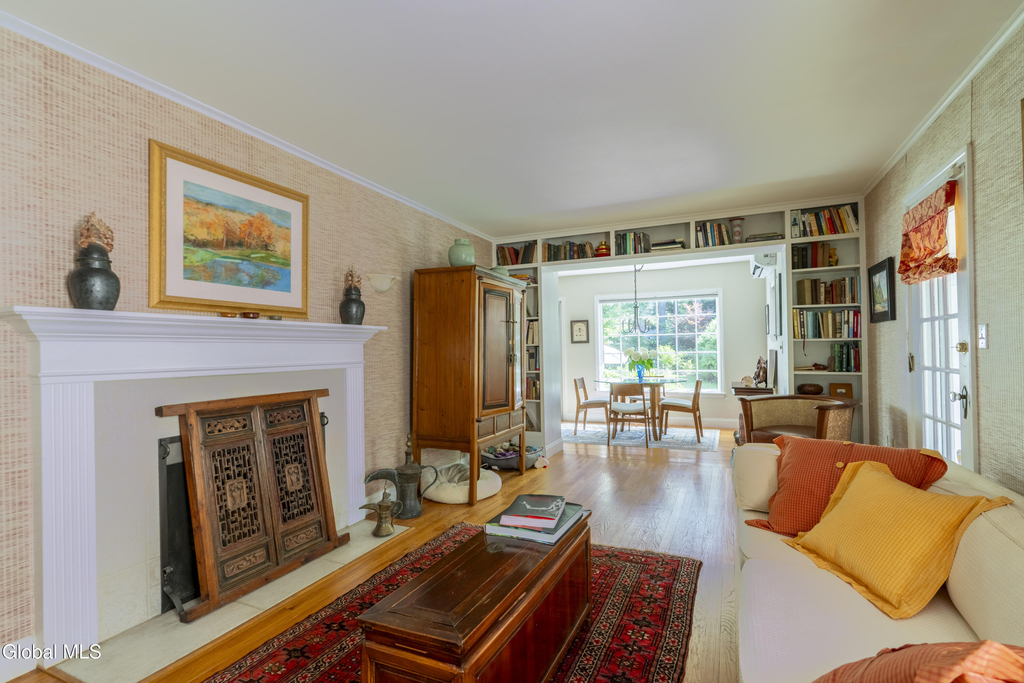 292 Lake Avenue - Photo 8