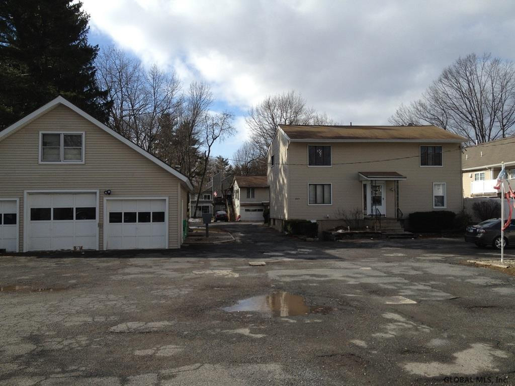 2010 Curry Road - Photo 0
