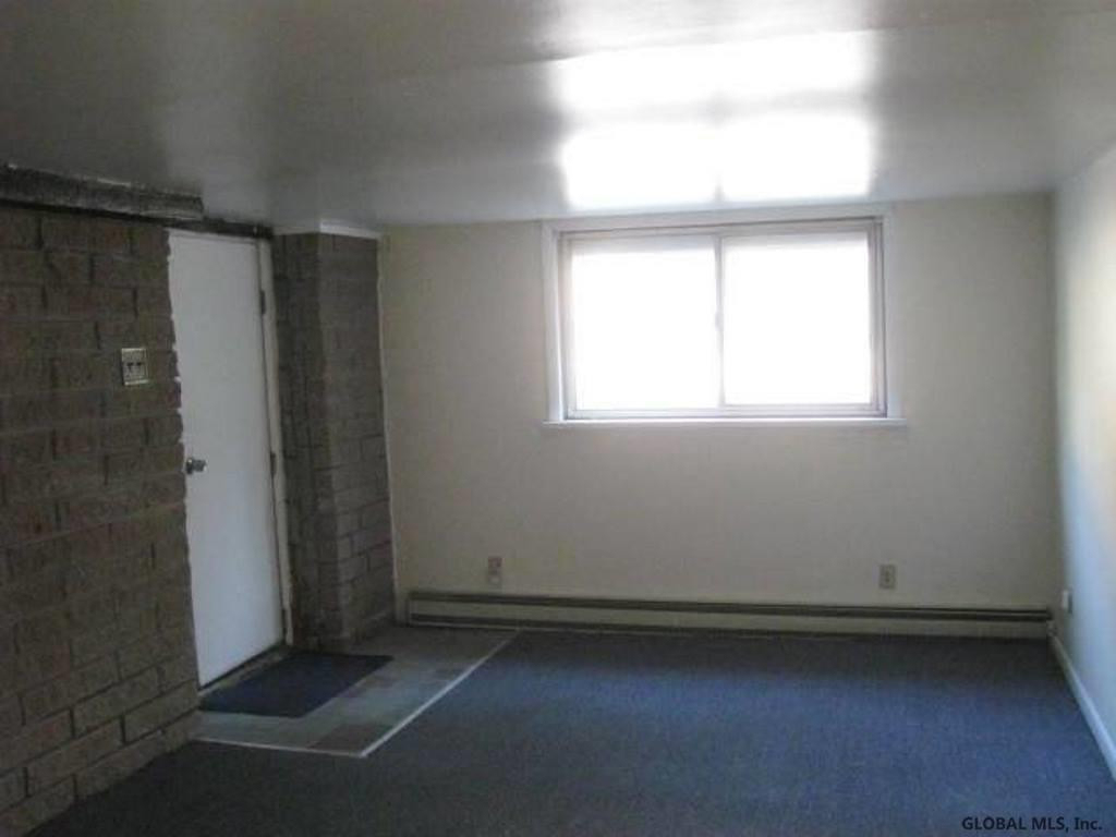 2010 Curry Road - Photo 2