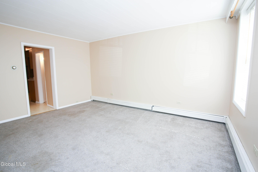 31 Willow Street - Photo 2