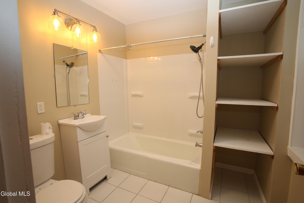 31 Willow Street - Photo 12