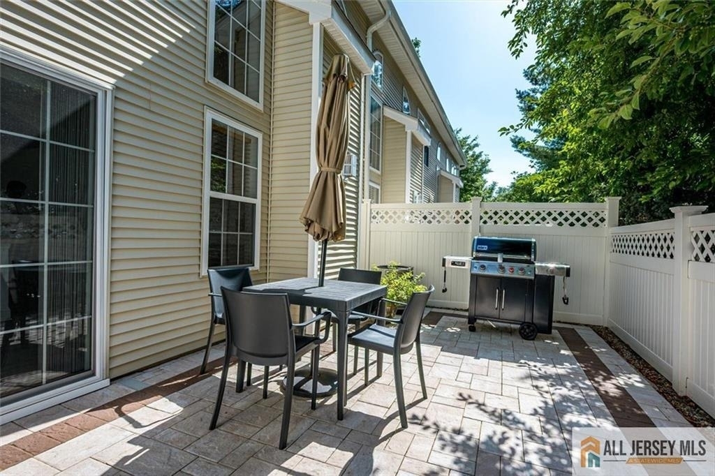 403 Somerset Court - Photo 36