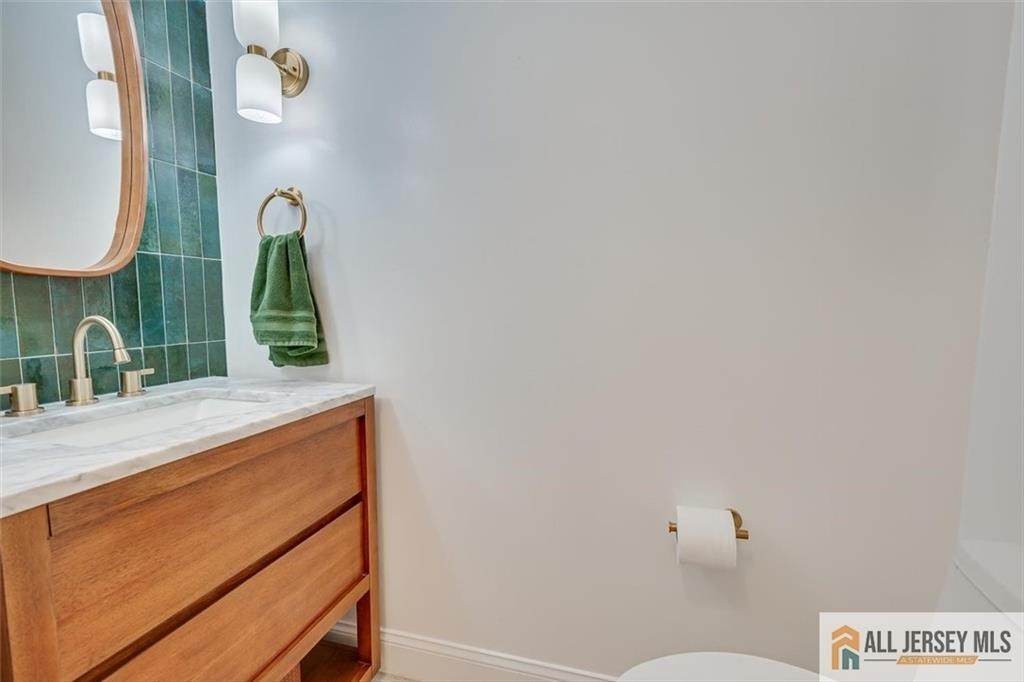 403 Somerset Court - Photo 8