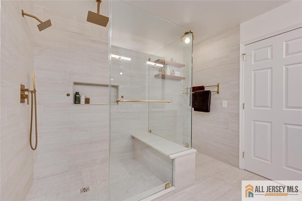 403 Somerset Court - Photo 21
