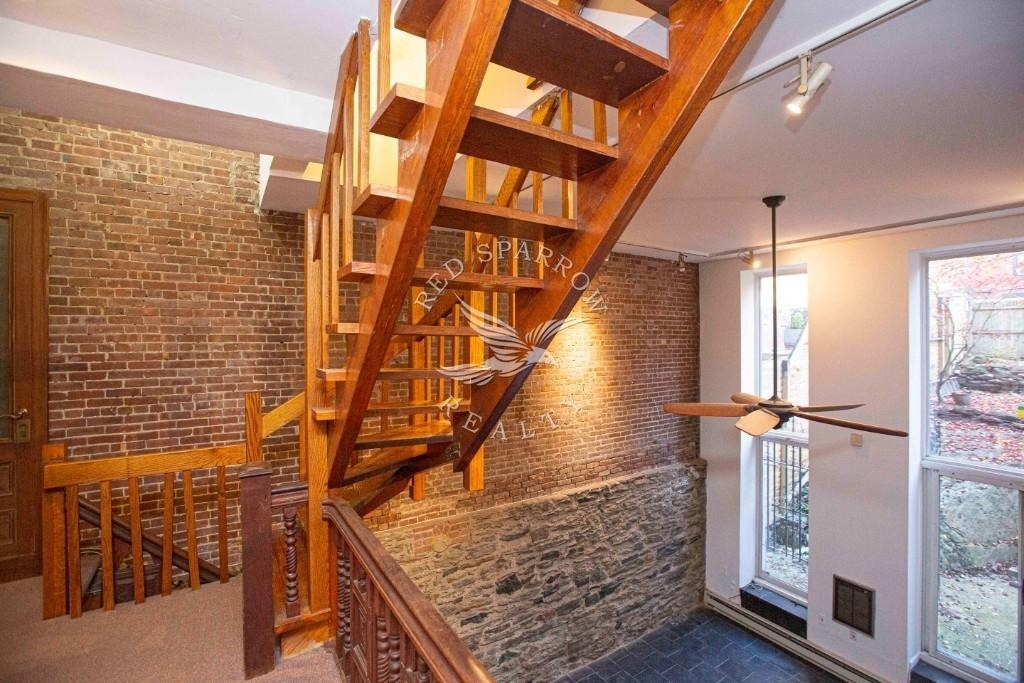 67 W 83rd Street - Photo 8
